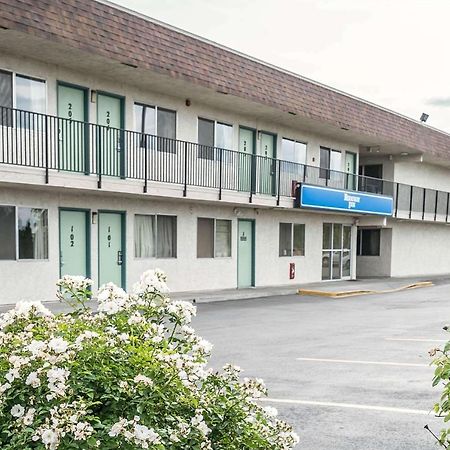 Rodeway Inn Pasco Esterno foto