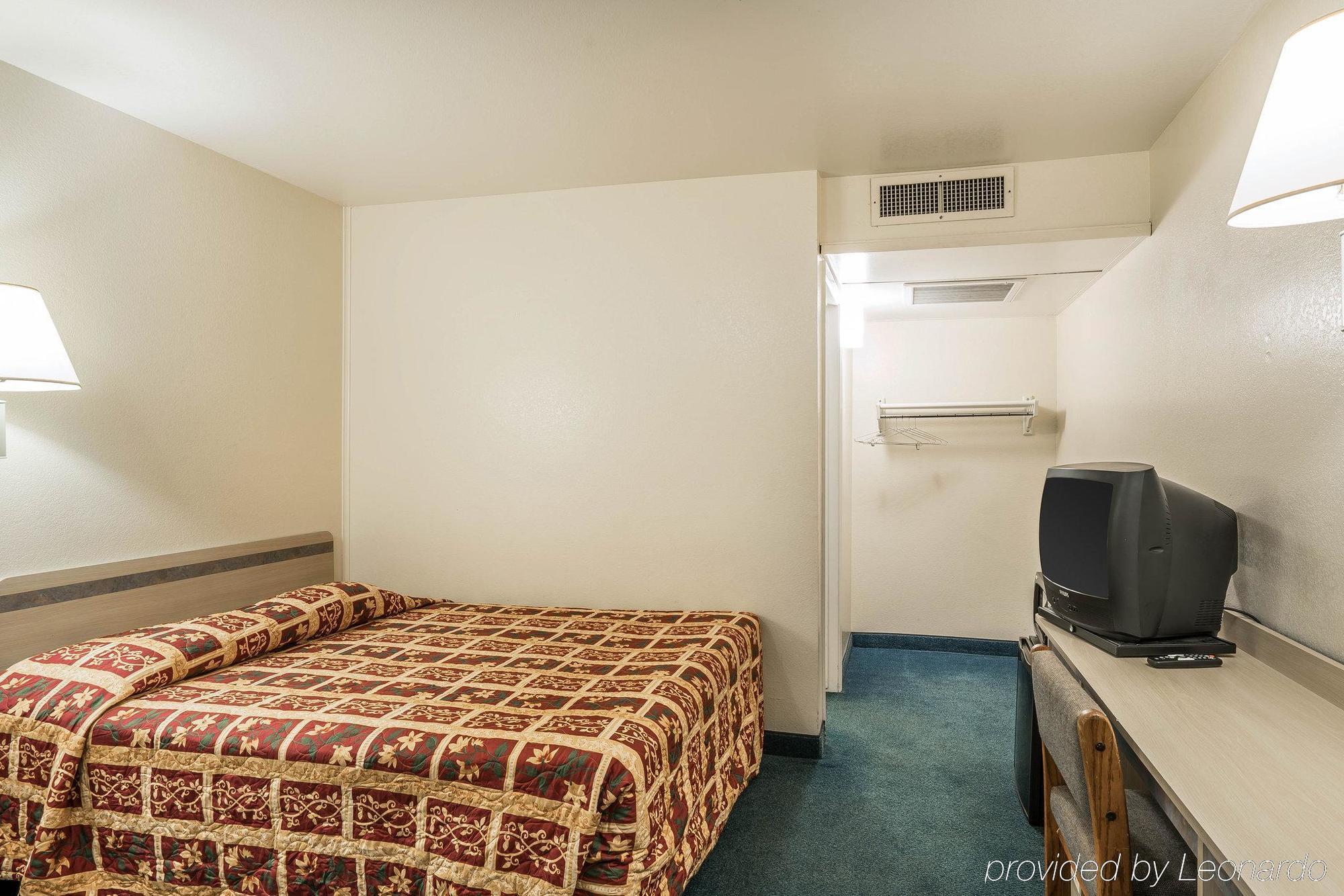 Rodeway Inn Pasco Esterno foto
